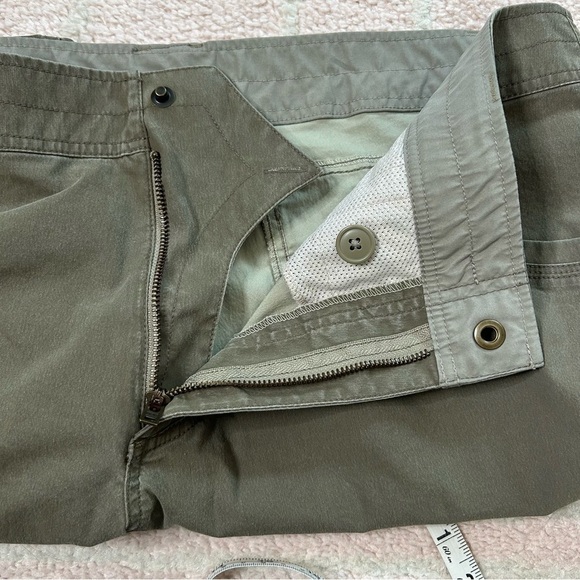 Kuhl Olive Hike Shorts Size 40 Outdoors Hiking Camping Shorts - Picture 9 of 14